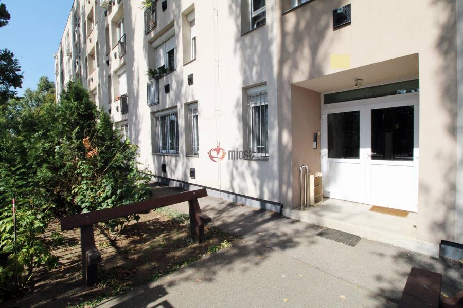Albérlet, kiadó téglalakás, Budapest, XVI. kerület