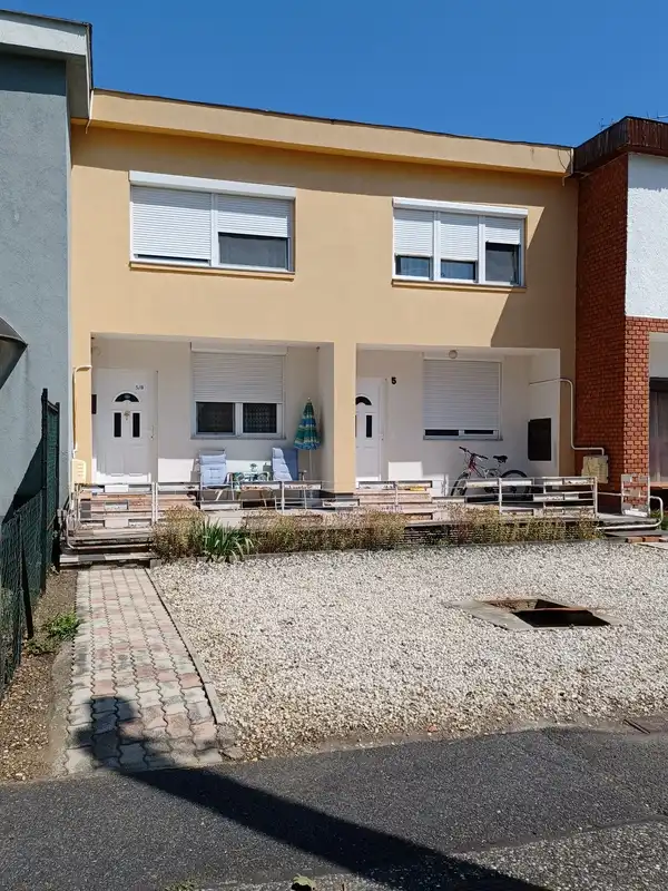 Albérlet, kiadó téglalakás, Bük-Bükfürdő 2 szoba 75 m² 160 E Ft/hó