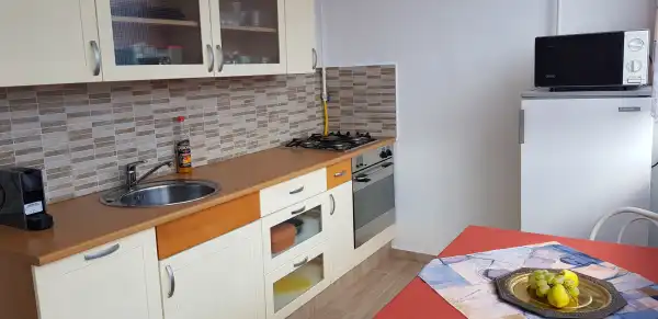 Albérlet, kiadó téglalakás, Eger 2 szoba 65 m² 130 E Ft/hó