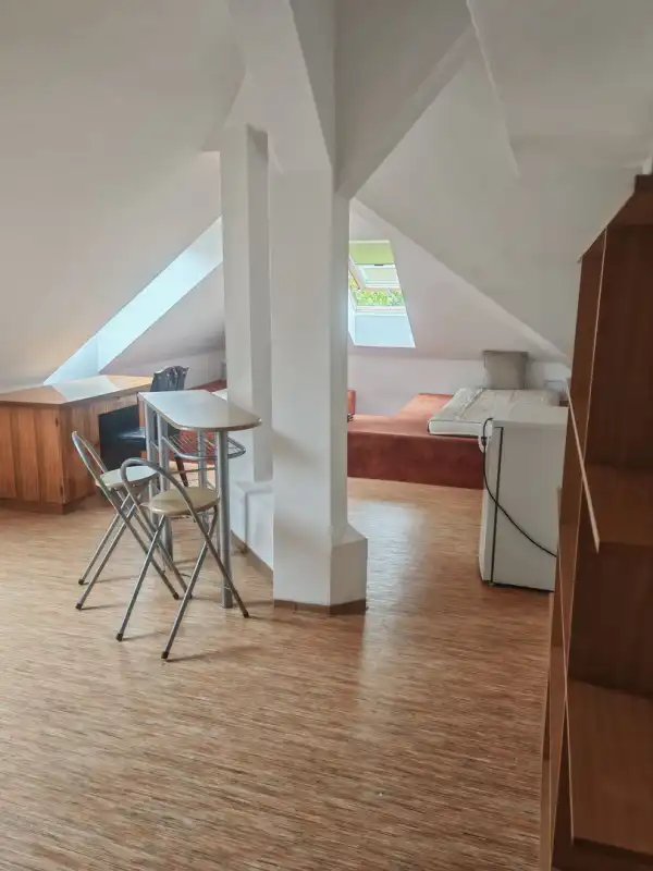 Albérlet, kiadó téglalakás, Győr 1 szoba 20 m² 142 E Ft/hó + Áfa