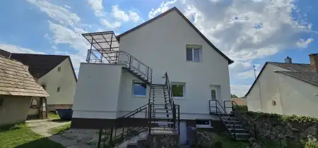 Albérlet, kiadó téglalakás, Kecskéd