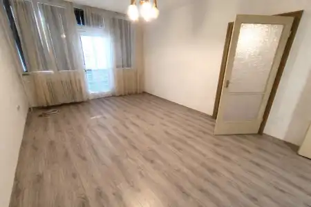 Albérlet, kiadó téglalakás, Mohács 3 szoba 63 m² 120 E Ft/hó