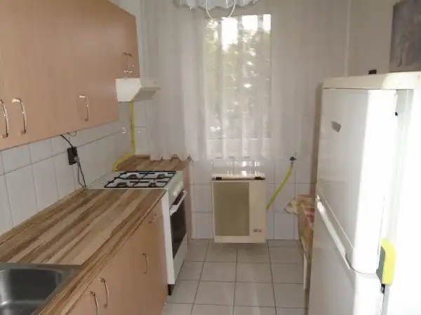 Albérlet, kiadó téglalakás, Nyíregyháza 2 szoba 62 m² 140 E Ft/hó