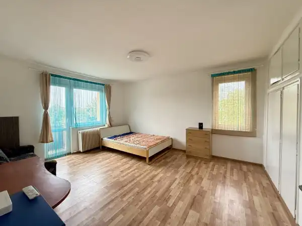 Albérlet, kiadó téglalakás, Oroszlány 1 szoba 38 m² 110 E Ft/hó