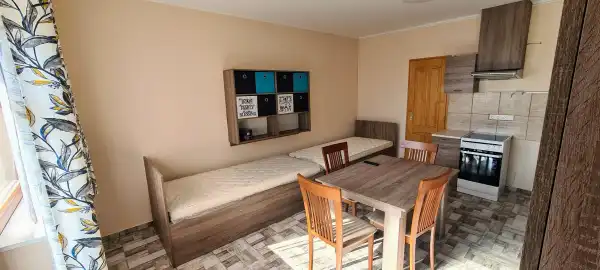 Albérlet, kiadó téglalakás, Paks 1 szoba 27 m² 130 E Ft/hó