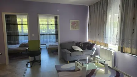 Albérlet, kiadó téglalakás, Pécs 1+2 szoba 50 m² 200 E Ft/hó