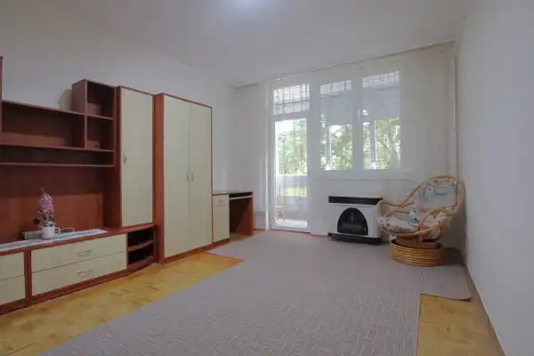 Albérlet, kiadó téglalakás, Szeged 2 szoba 55 m² 110 E Ft/hó