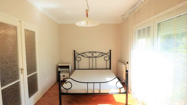 Albérlet, kiadó téglalakás, Szeged 3 szoba 72 m² 195 E Ft/hó