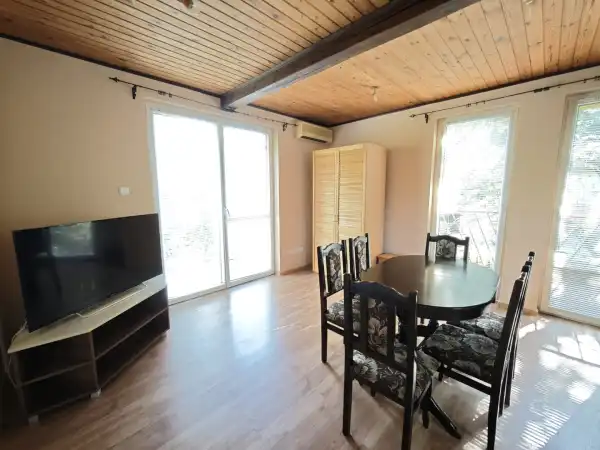 Albérlet, kiadó téglalakás, Szeged 2+1 szoba 72 m² 200 E Ft/hó