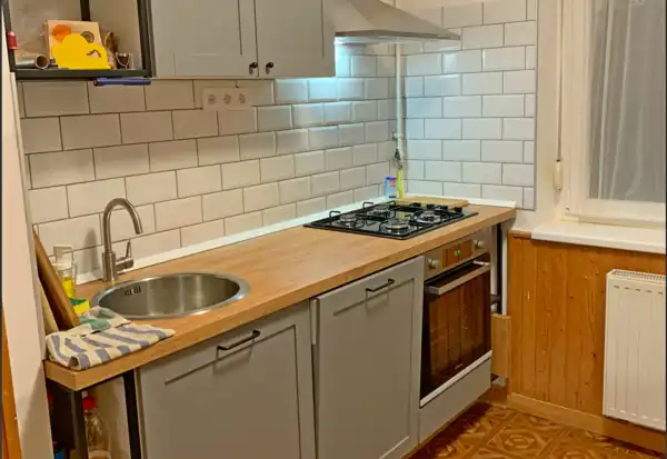 Albérlet, kiadó téglalakás, Székesfehérvár 3 szoba 88 m² 210 E Ft/hó