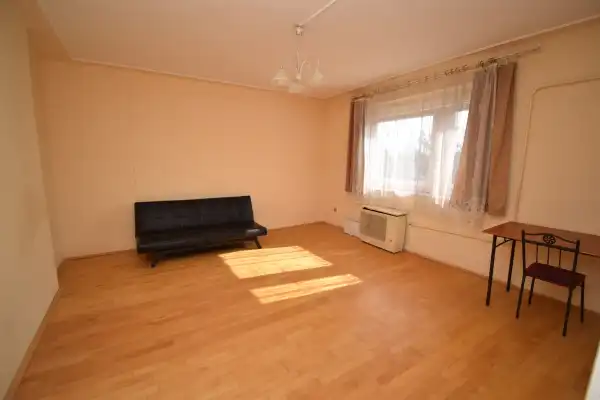 Albérlet, kiadó téglalakás, Szigetszentmiklós 1 szoba 36 m² 130 E Ft/hó