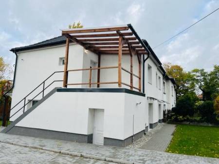 Albérlet, kiadó téglalakás, Tata