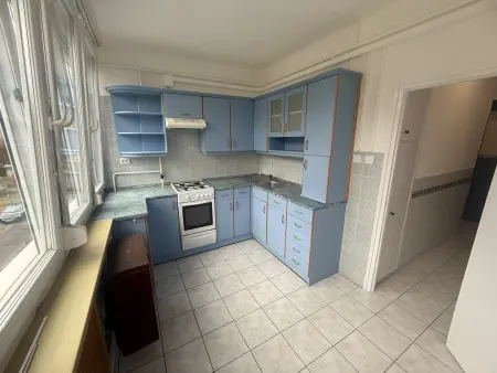 Albérlet, kiadó téglalakás, Vác 2 szoba 56 m² 185 E Ft/hó