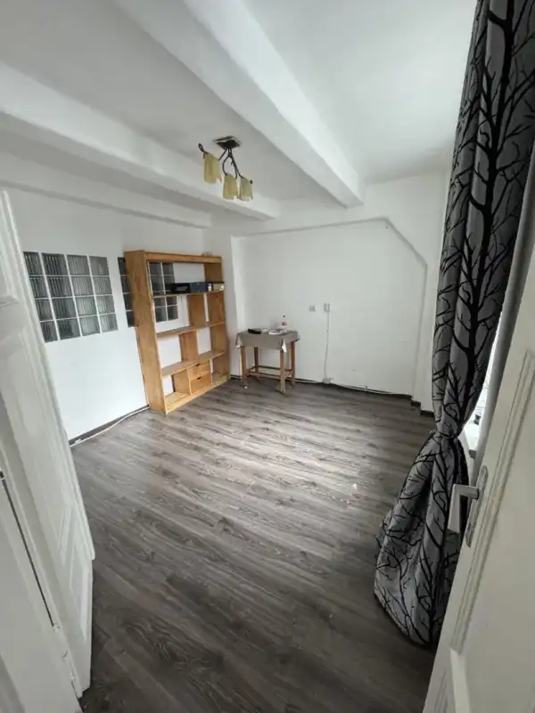 Albérlet, kiadó téglalakás, Vác 1 szoba 30 m² 130 E Ft/hó