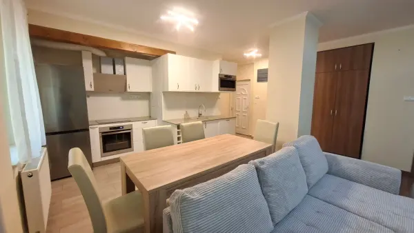Albérlet, kiadó téglalakás, Vác 2 szoba 60 m² 250 E Ft/hó