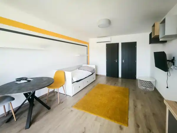 Albérlet, kiadó újszerű családi ház, Gerjen 10 szoba 300 m² 3 M Ft/hó