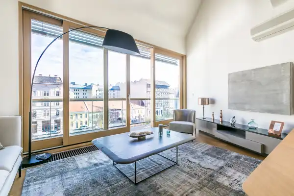 Albérlet, kiadó újszerű téglalakás, Budapest, I. kerület 2 szoba 103 m² 876 E Ft/hó + Áfa