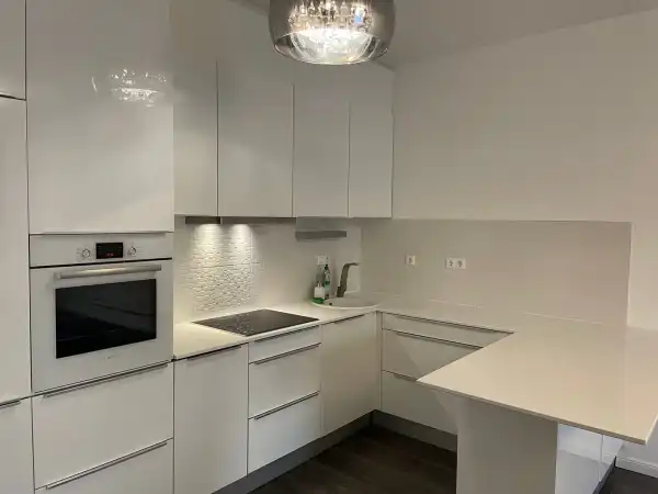 Albérlet, kiadó újszerű téglalakás, Budapest, II. kerület 4 szoba 110 m² 1.01 M Ft/hó