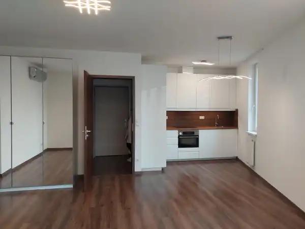 Albérlet, kiadó újszerű téglalakás, Budapest, XIII. kerület 3 szoba 61 m² 380 E Ft/hó