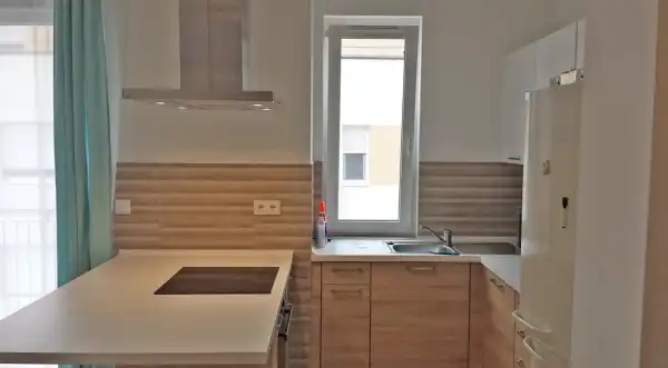 Albérlet, kiadó újszerű téglalakás, Budapest, XIII. kerület 2 szoba 45 m² 220 E Ft/hó