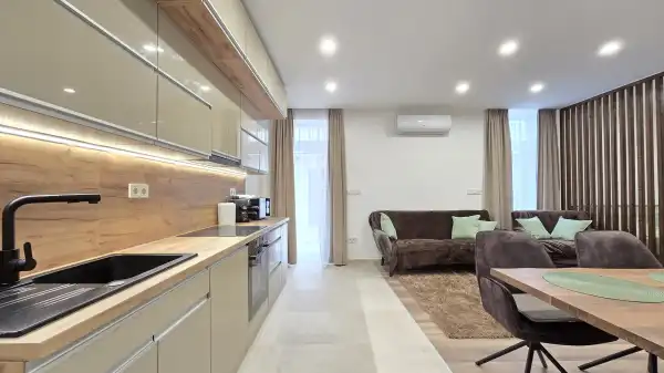 Albérlet, kiadó újszerű téglalakás, Paks 1 szoba 42 m² 270 E Ft/hó