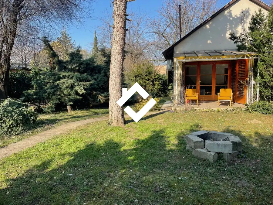 kiadó nyaraló, Balatonvilágos